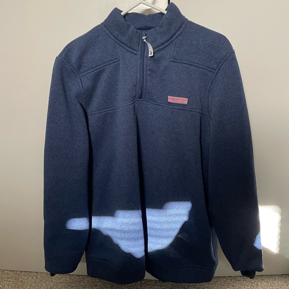 Vineyard Vines 1/4 Zip - Picture 1 of 3